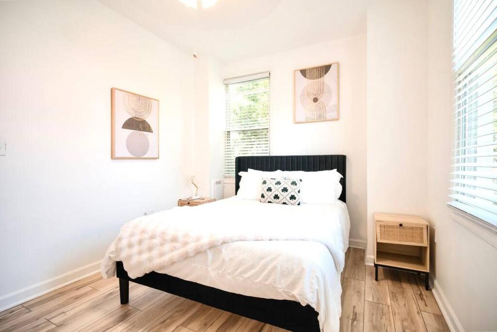 2BR Boho Chic Duplex, Savannah - Near Tybee Island!
